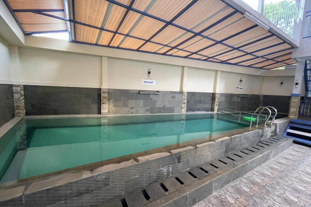 Villa Syariah Citeko Mitra Reddoorz Bogor Exterior foto